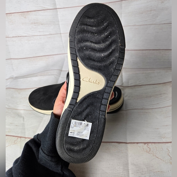 Cloudsteppers by Clarks Women Slip-On Shoes - Picture 5 of 7